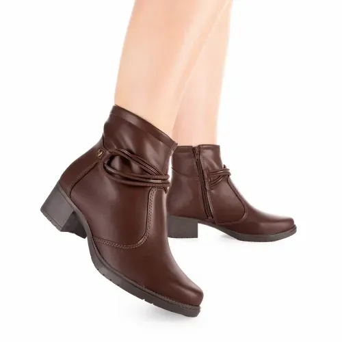 Bota Mississipi de Cano Curto Marrom