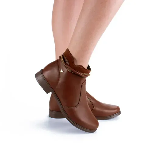 Bota Mississipi de Cano Curto Marrom